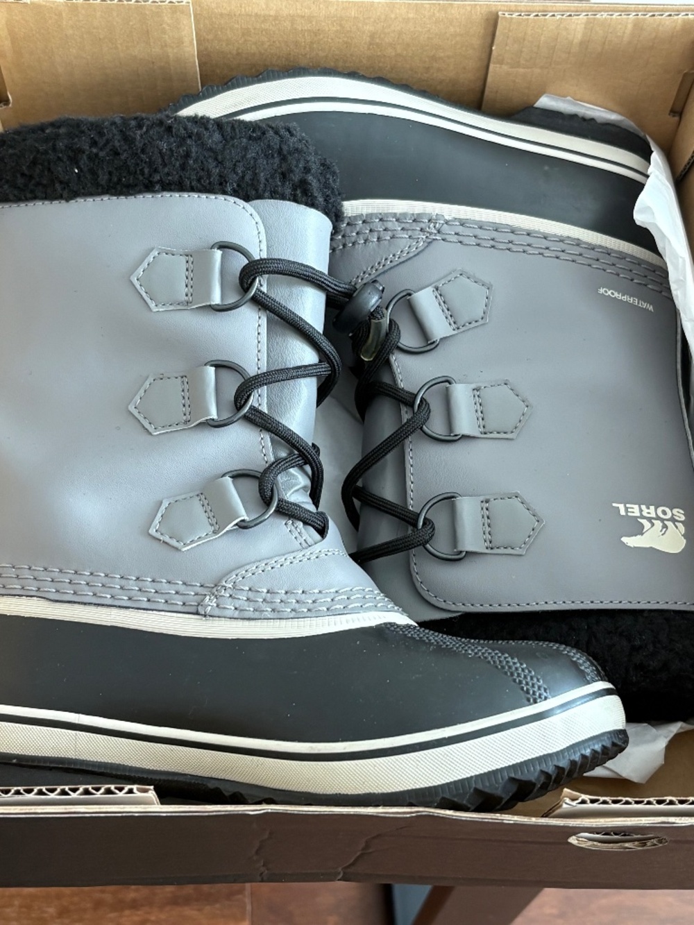 Sorel boots kids size 2